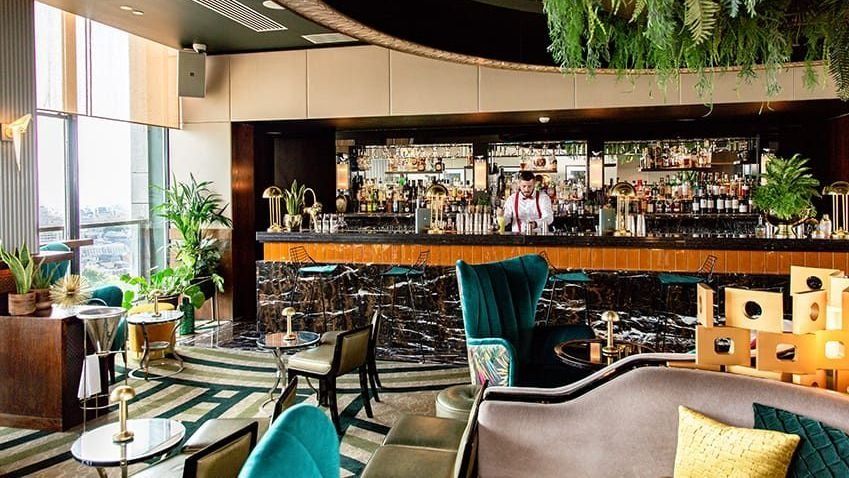 10° Sky Bar Mayfair bars 1