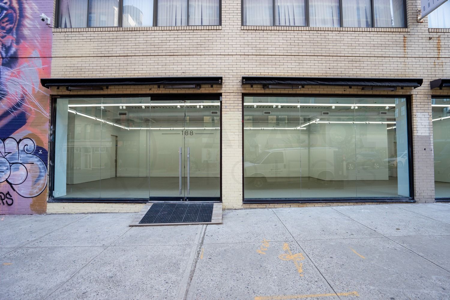 parasol projects 188 lafayette lower manhattan gallery