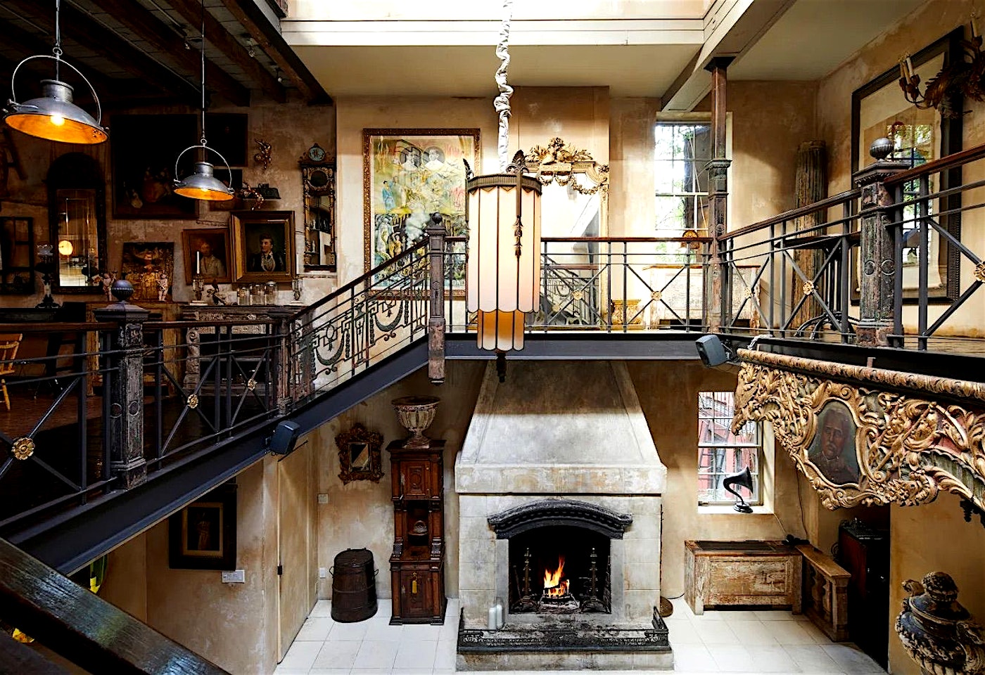 19th-century townhouse turned small wedding venue: 632 on Hudson1