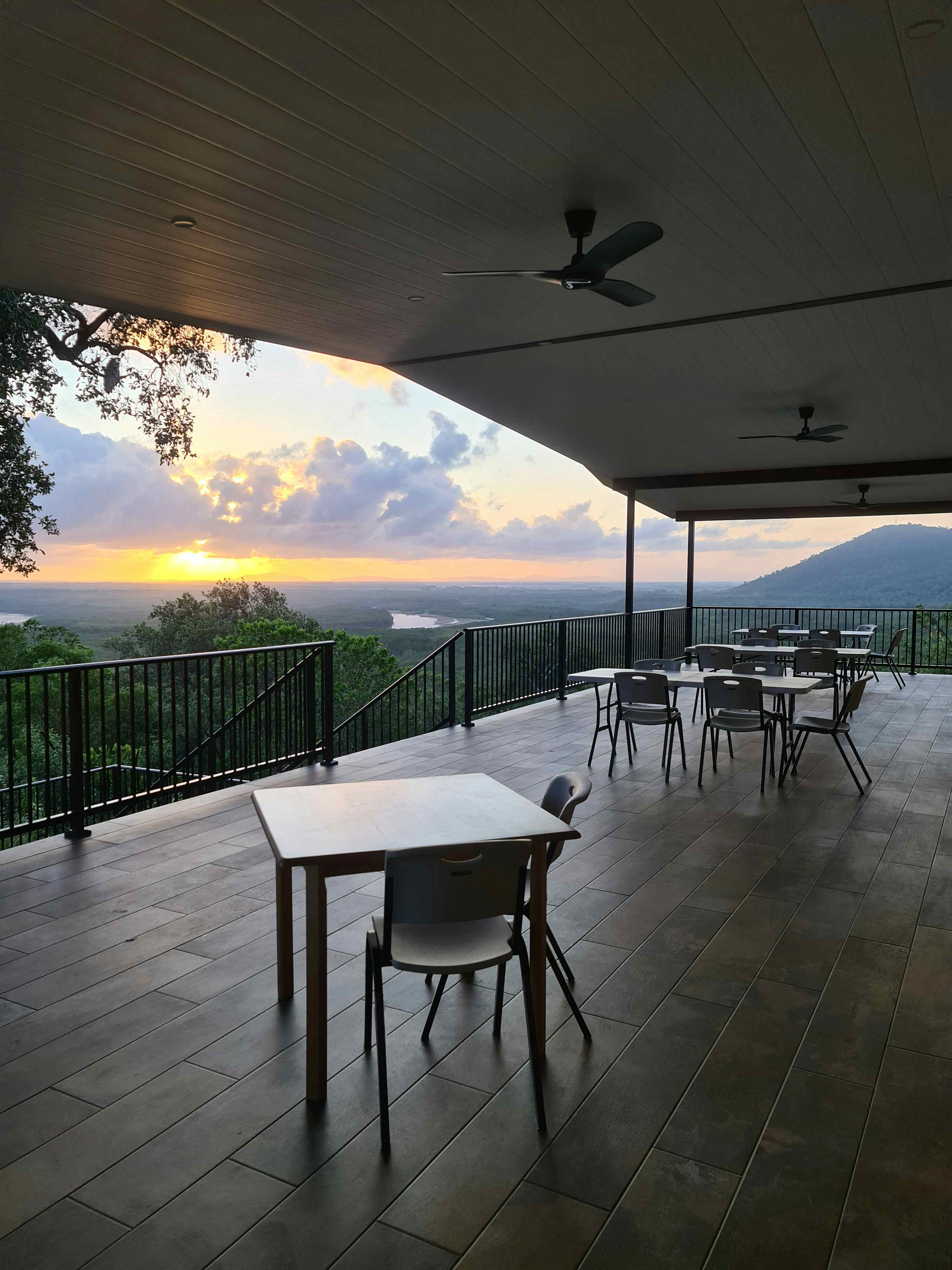 Vista Hinchinbrook, Vista Hinchinbrook1