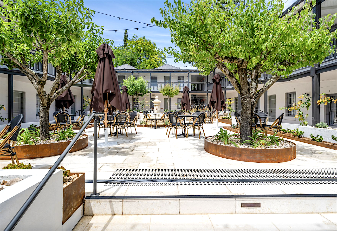 The Courtyard, Wildes Boutique Hotel image 2