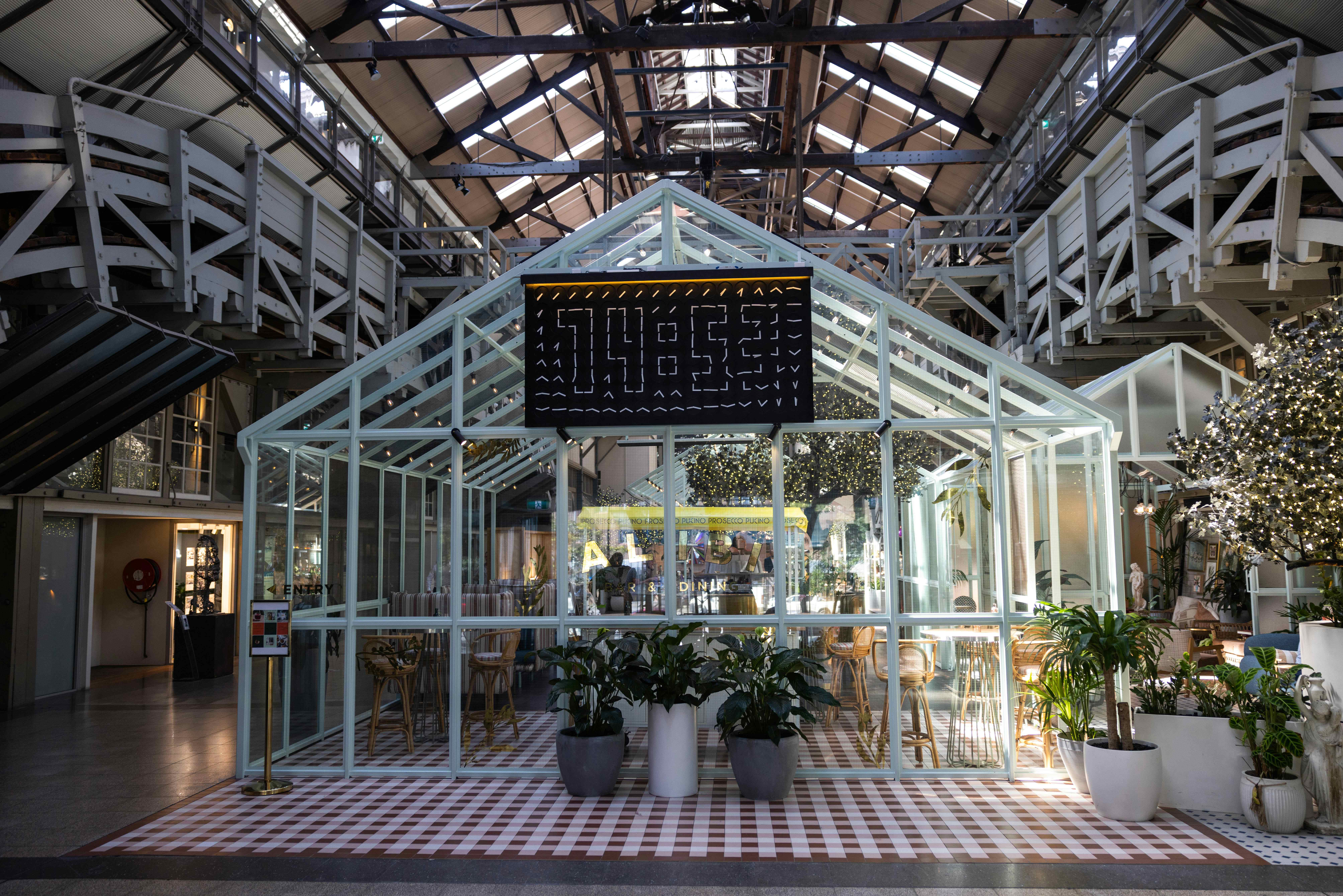 Alibi Bar, Ovolo Woolloomooloo image 3