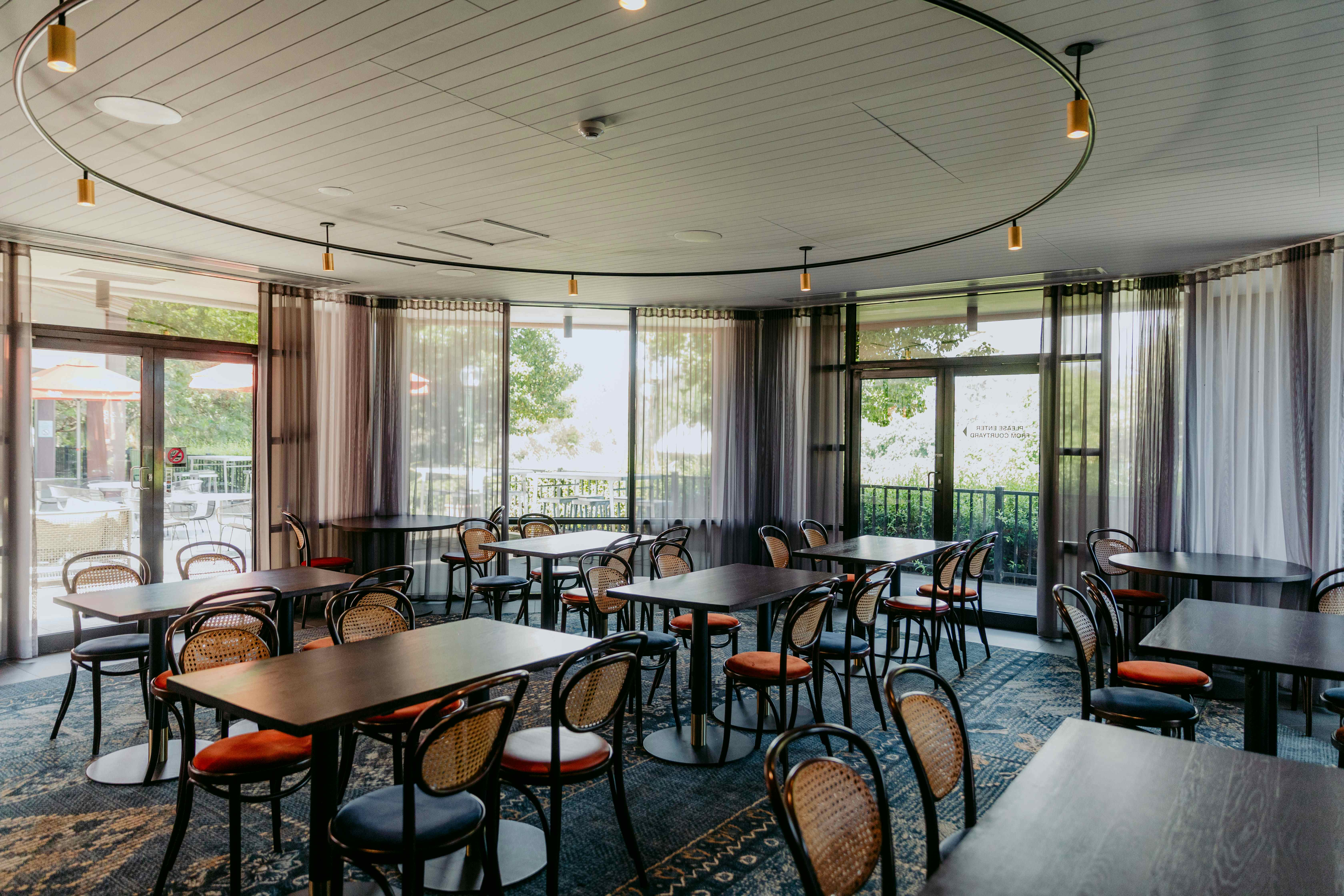 Amora Hotel Riverwalk Melbourne | Octagon Room | Venue Hire Melbourne | 2