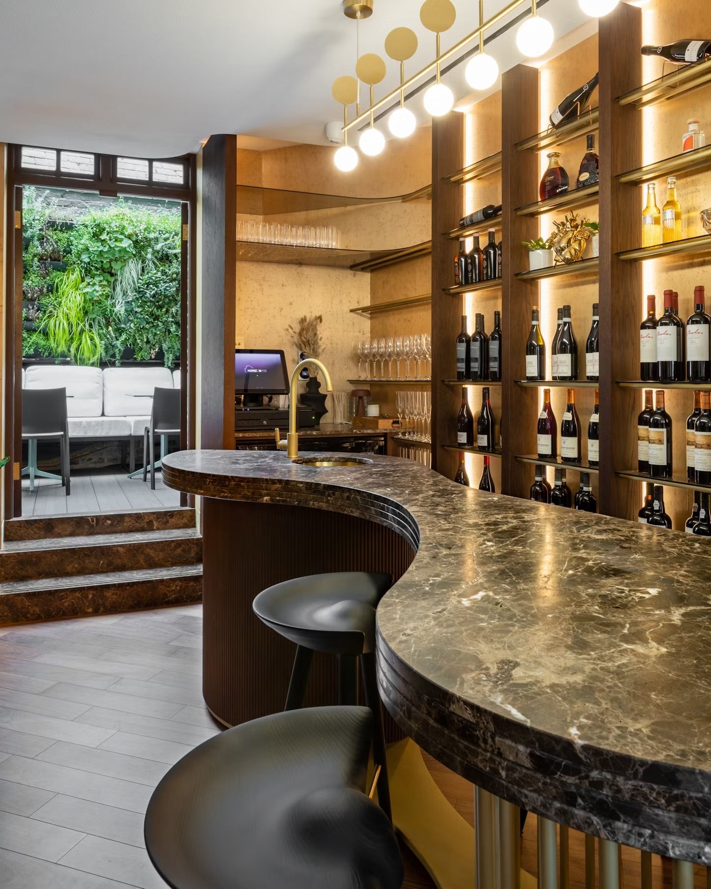 The cosy, intimate cocktail bar & art space: Bantof image 3