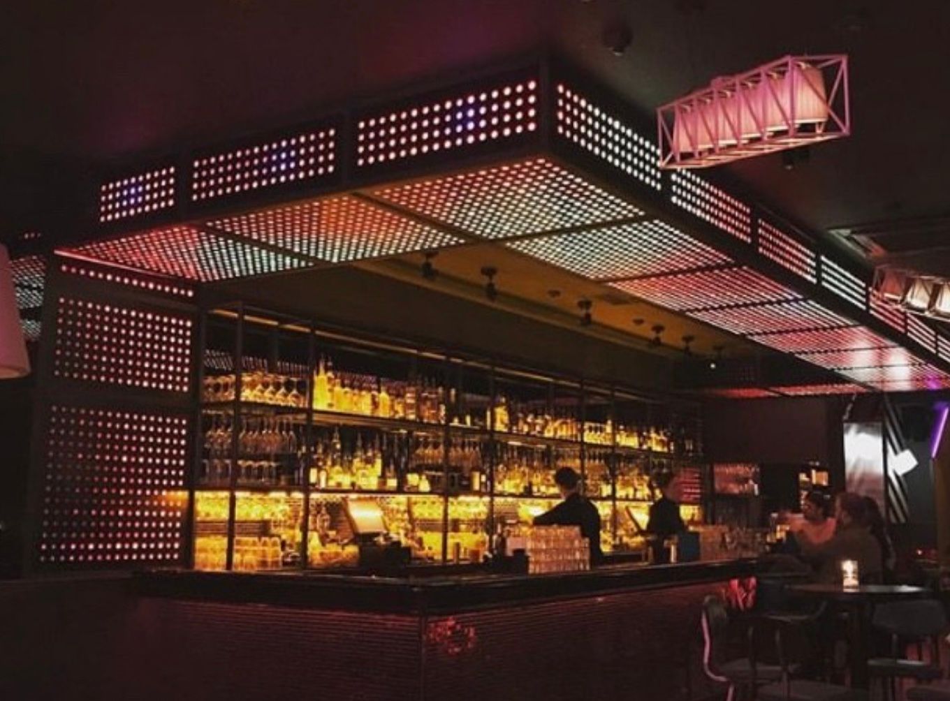 10 Fab Bars Near Oxford Street Hire Now