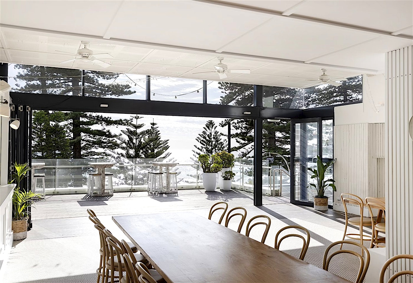 The Northern Room, Beachside Manly Pacific1