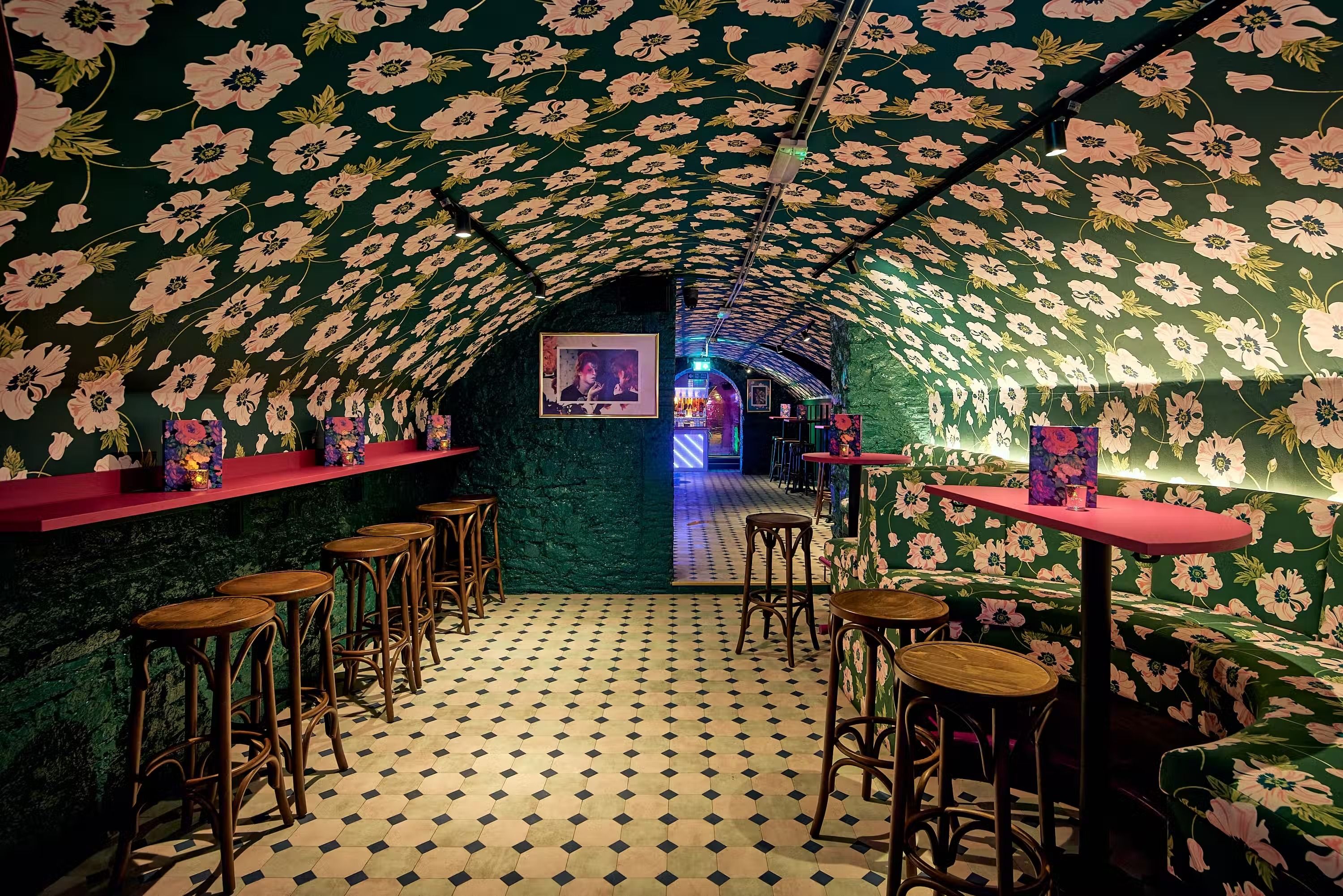 Bristol secret bar blame gloria