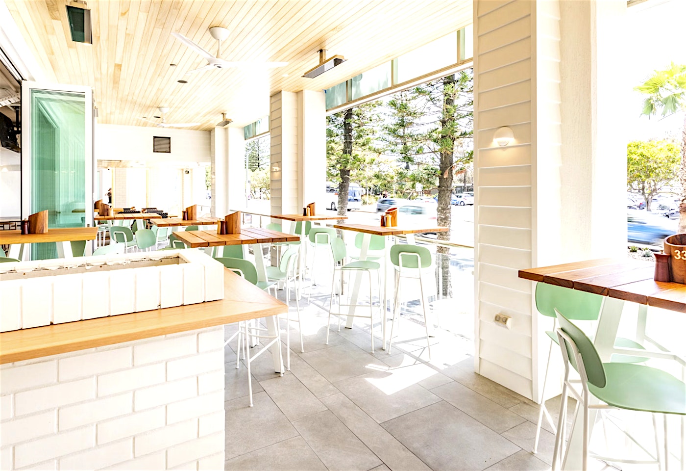 The Terrace, Broadbeach Tavern1