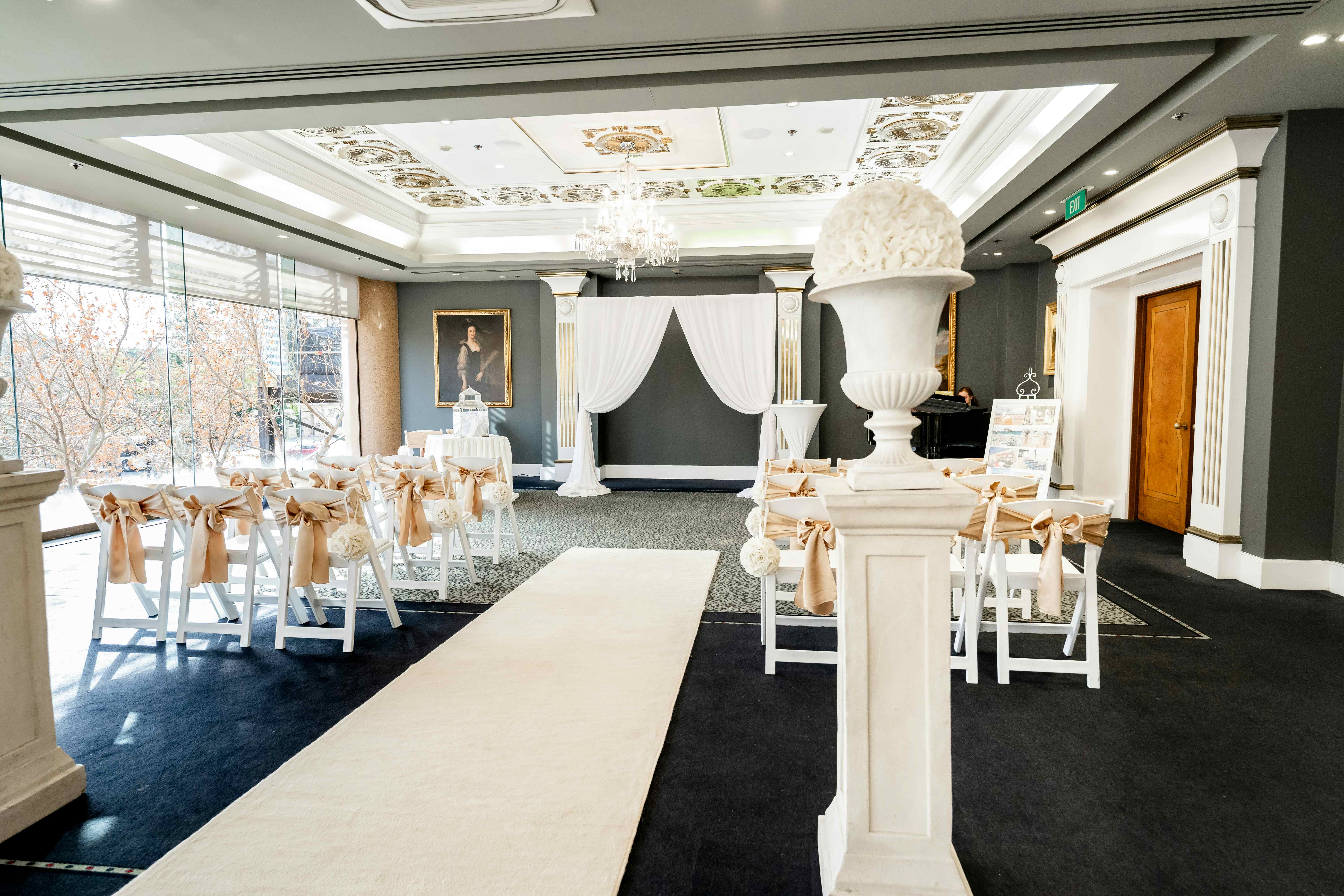 Crystal Room, Stamford Plaza Adelaide image 2