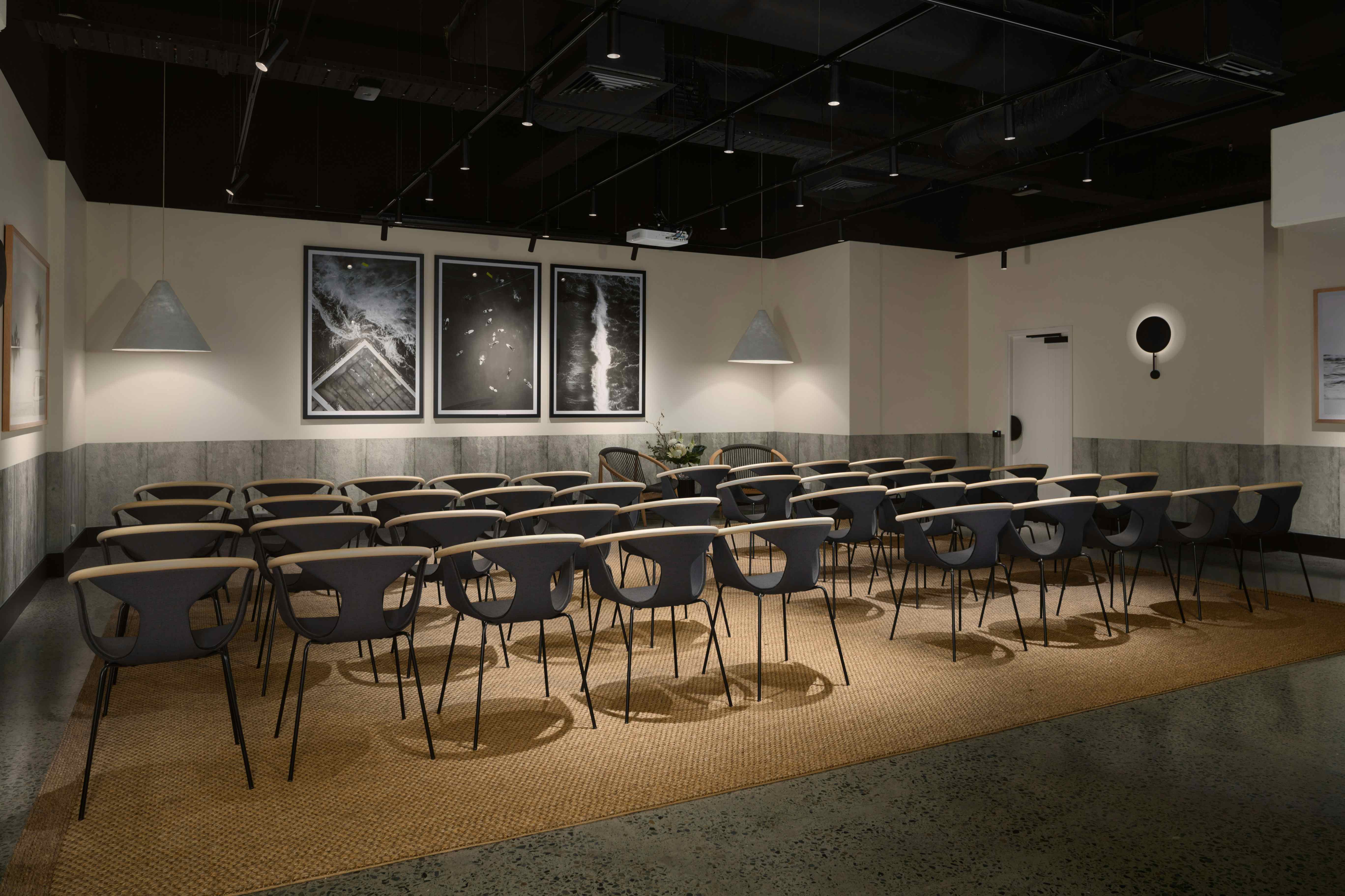 Cloud Break, QT Gold Coast image 2