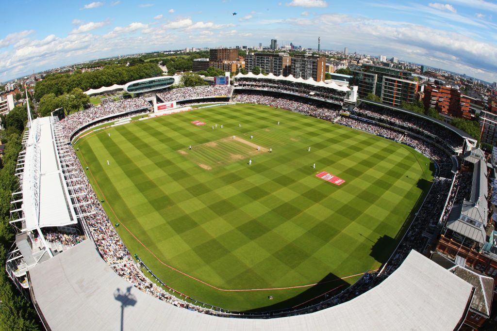View the pitch whilst making your pitch: Lords Cricket Ground: Tavern Suites image 3