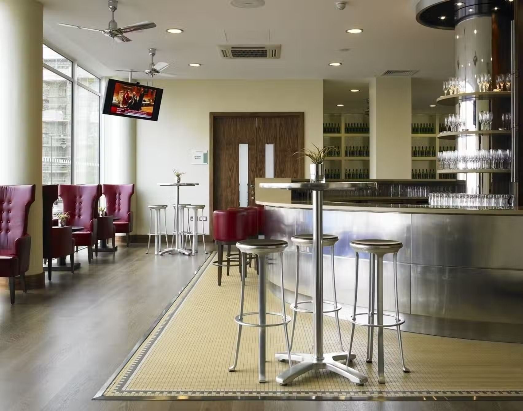 De Vere Apollo Mayfair meeting room