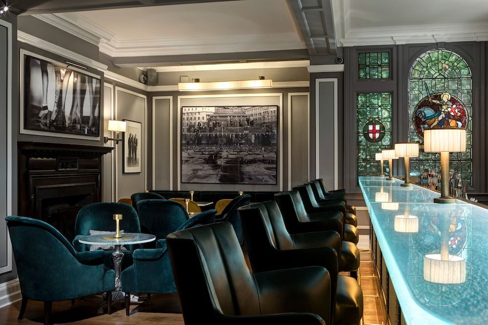 Donovan Bar Mayfair bars 1