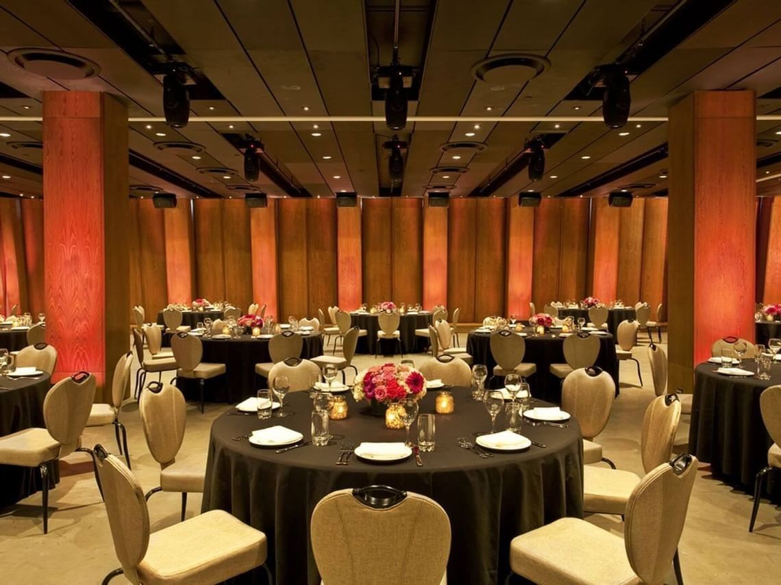 Unique and simple options for corporate events in Chelsea: Dream Downtown  image 3