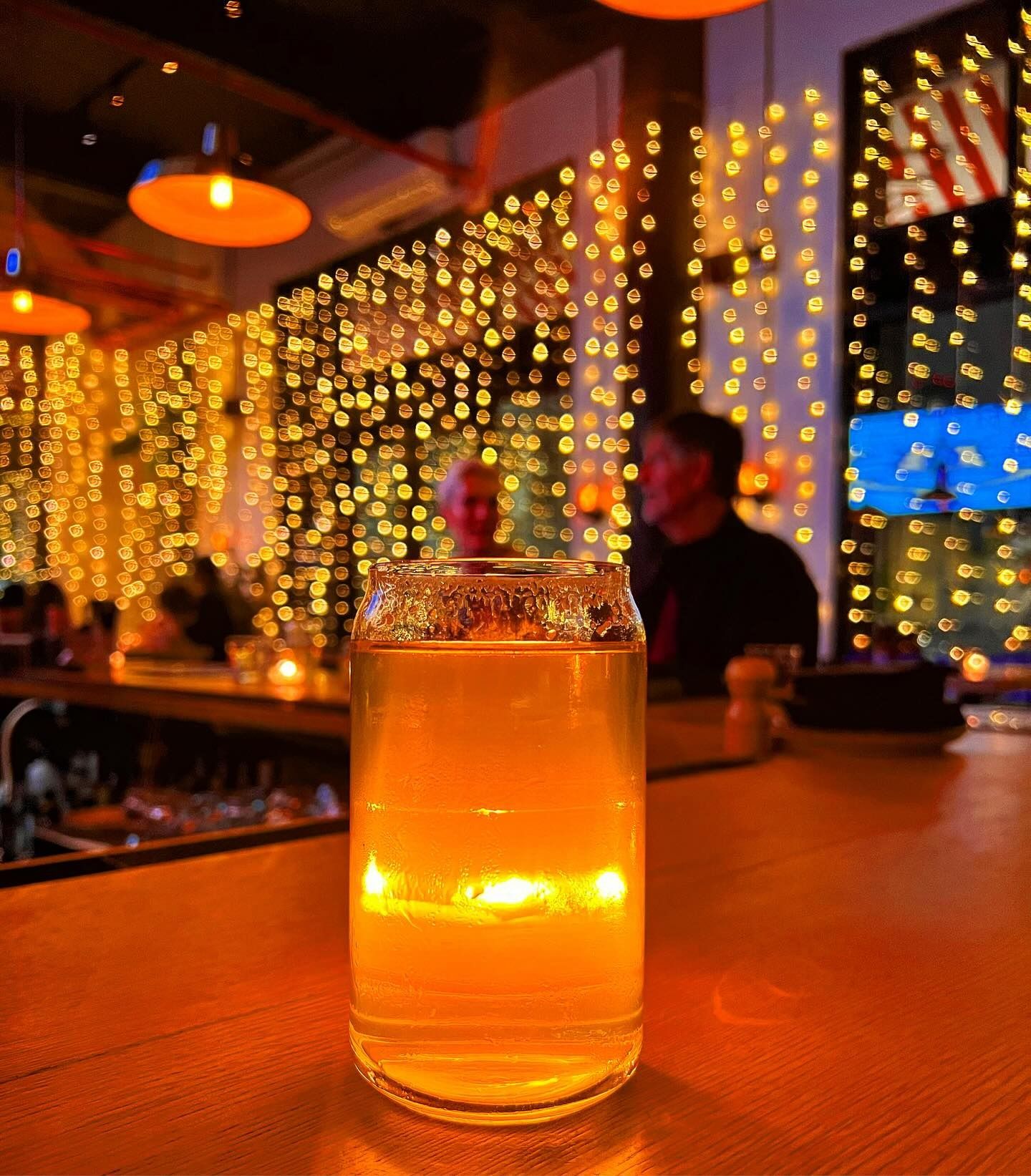 Evalyns tap bar cheap venues NYC 