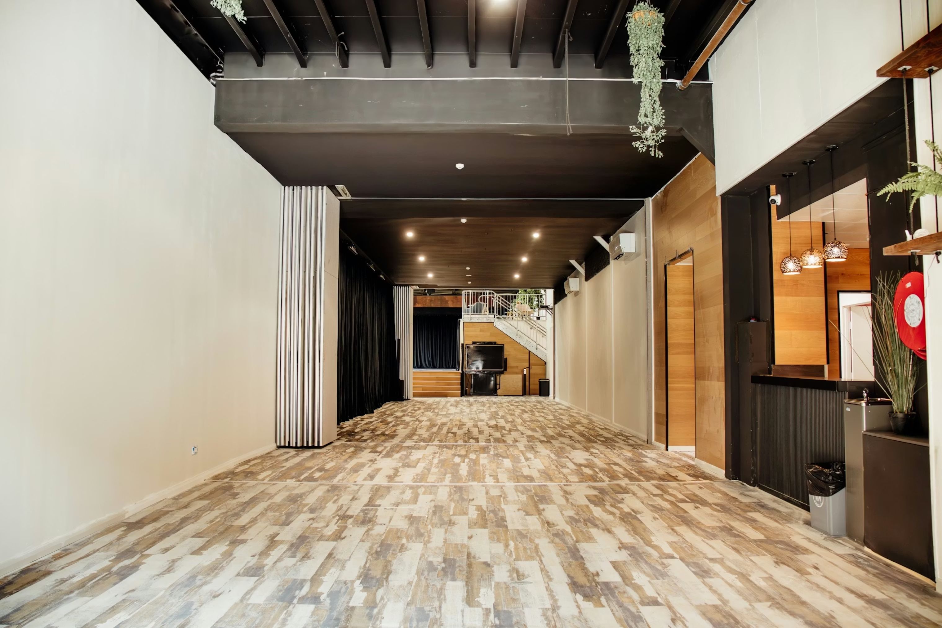 Exclusive Event Hire, 3Danks  image 3