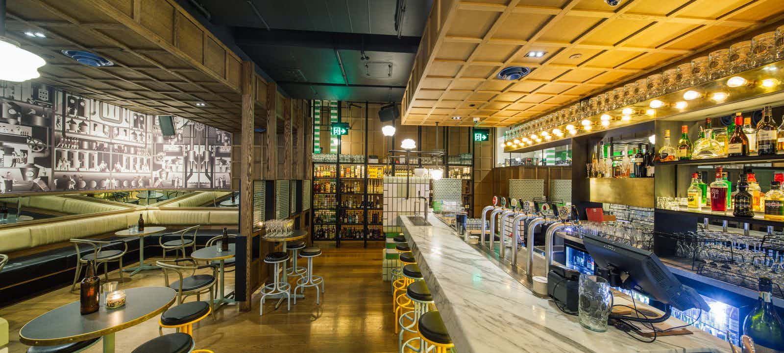 Exclusive Hire, Hophaus1