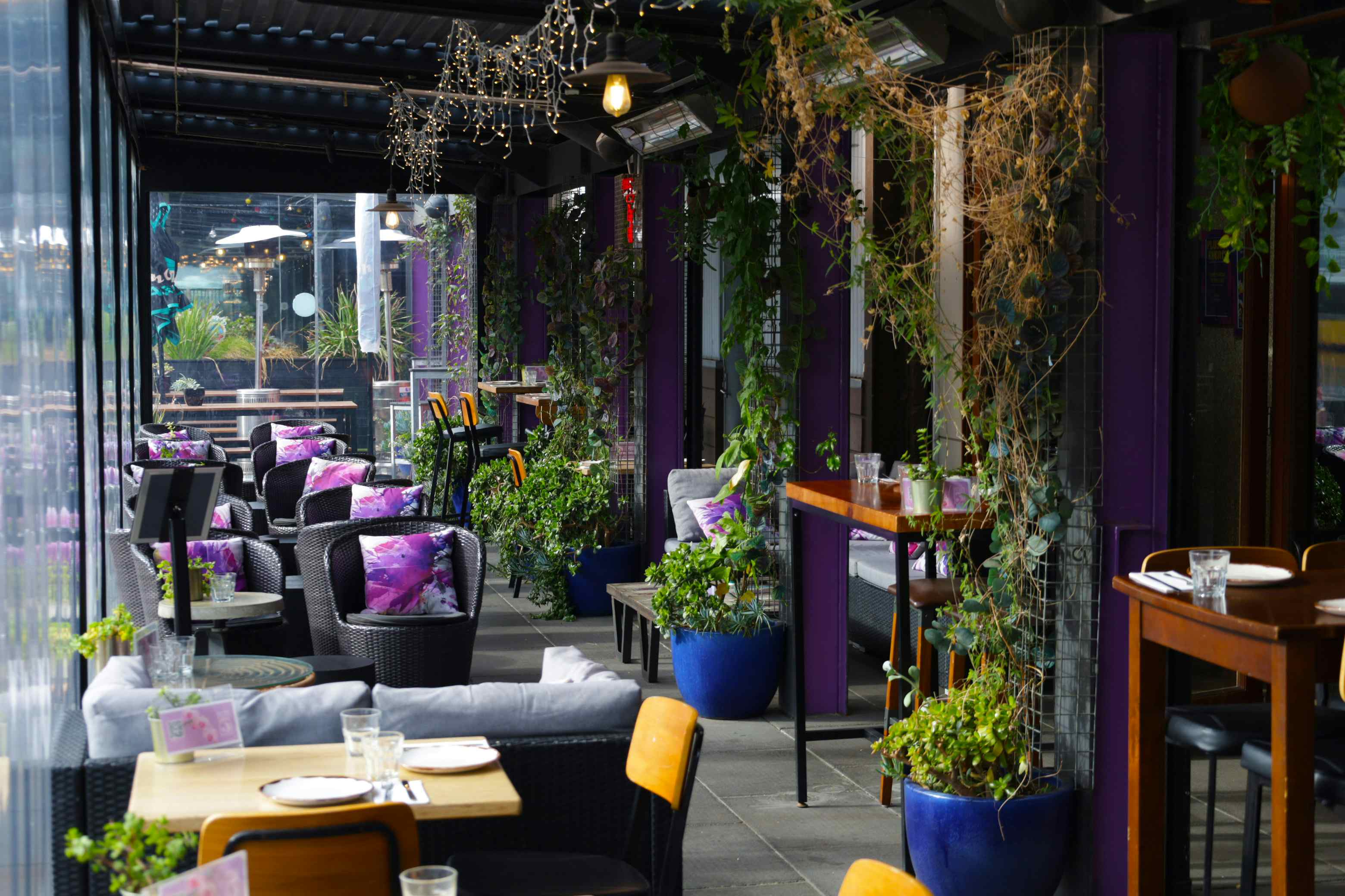 Plus 5 | Exclusive Riverside Bar | Venue Hire Melbourne | 2