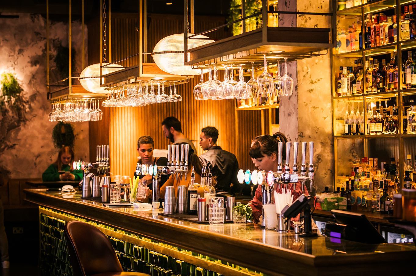 11 Amazing Bars Near St Paul's Hire Now