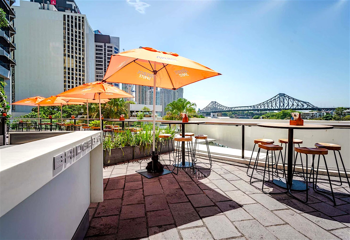 Bridge Bar, Friday's Riverside1