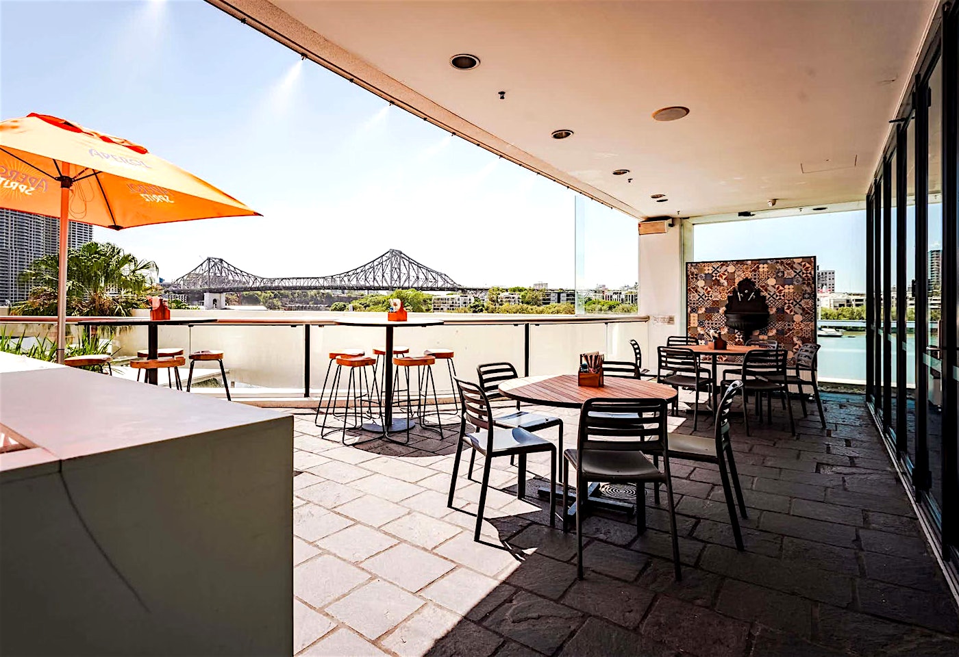 Bridge Bar, Friday's Riverside image 2