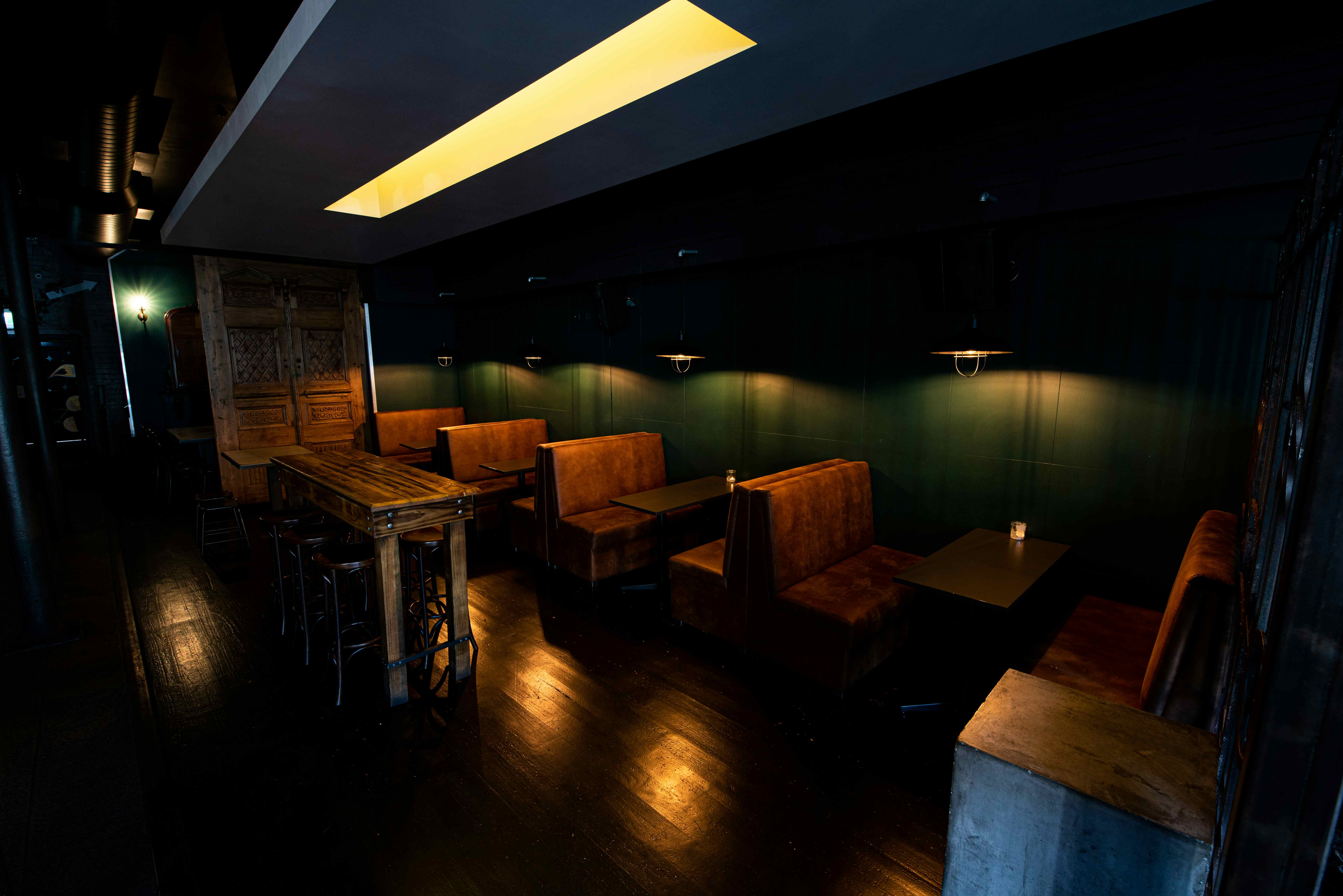 Ground Level Cocktail Lounge, Distill image 3