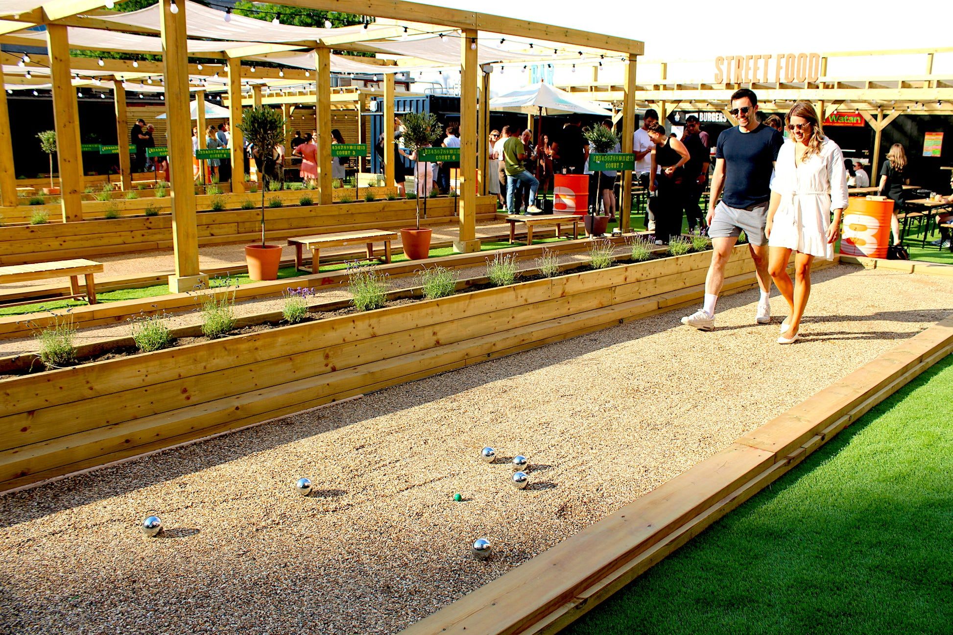 Jack & Boule christmas team building london