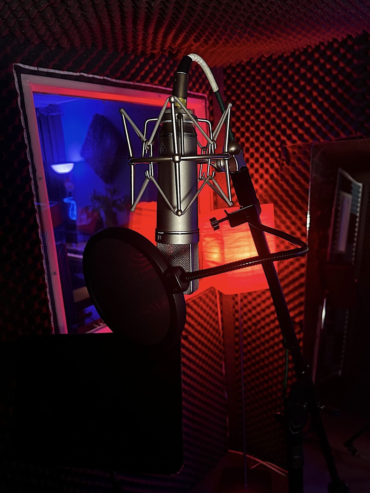 A recording studio in Manhattan with a cool atmosphere: JAMBOX Entertainment image 2