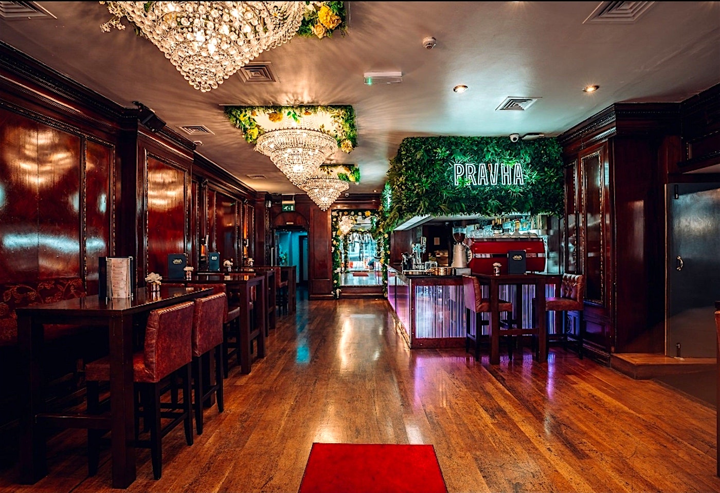 Java Bristol cocktail bar