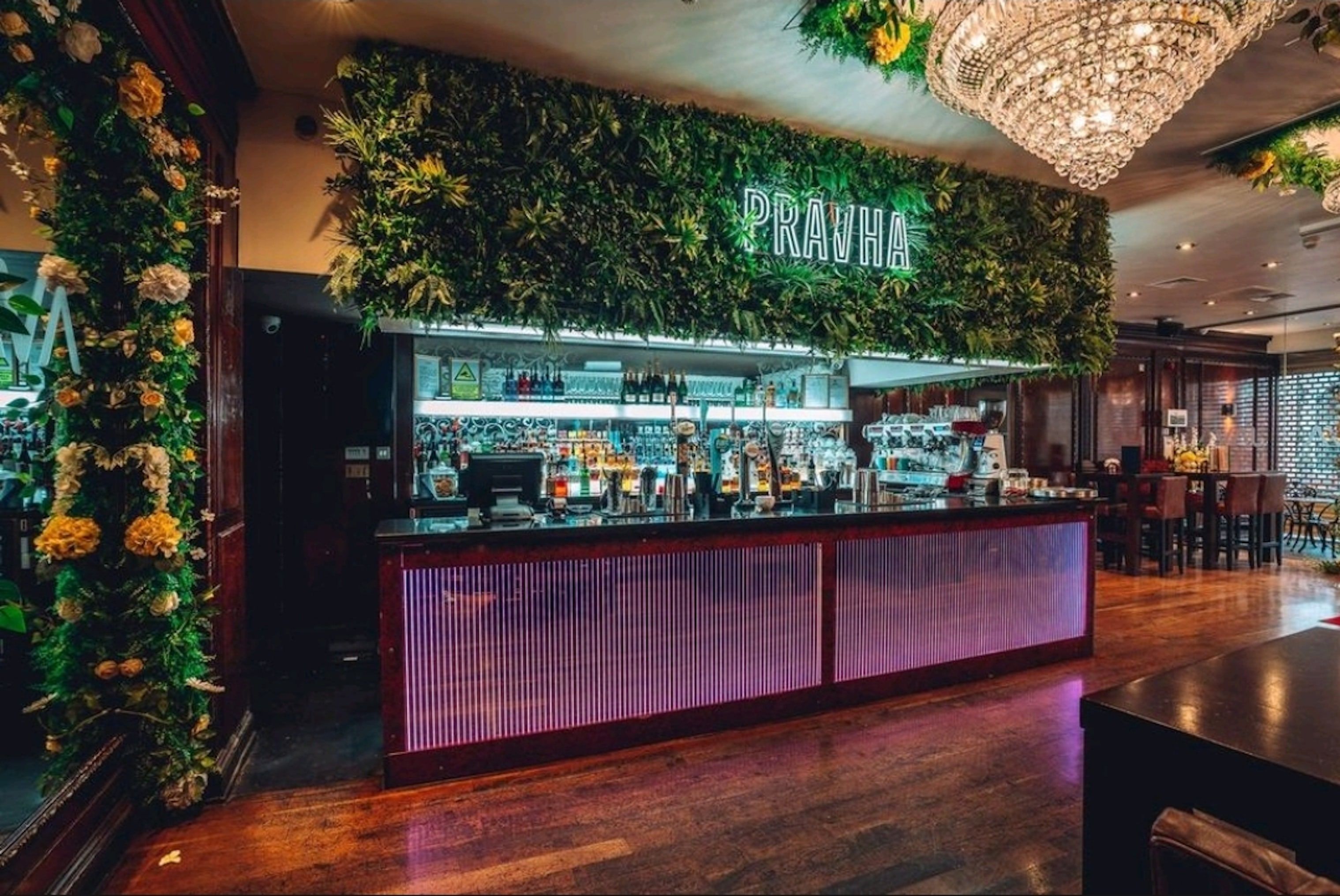 Java Bristol cocktail bar