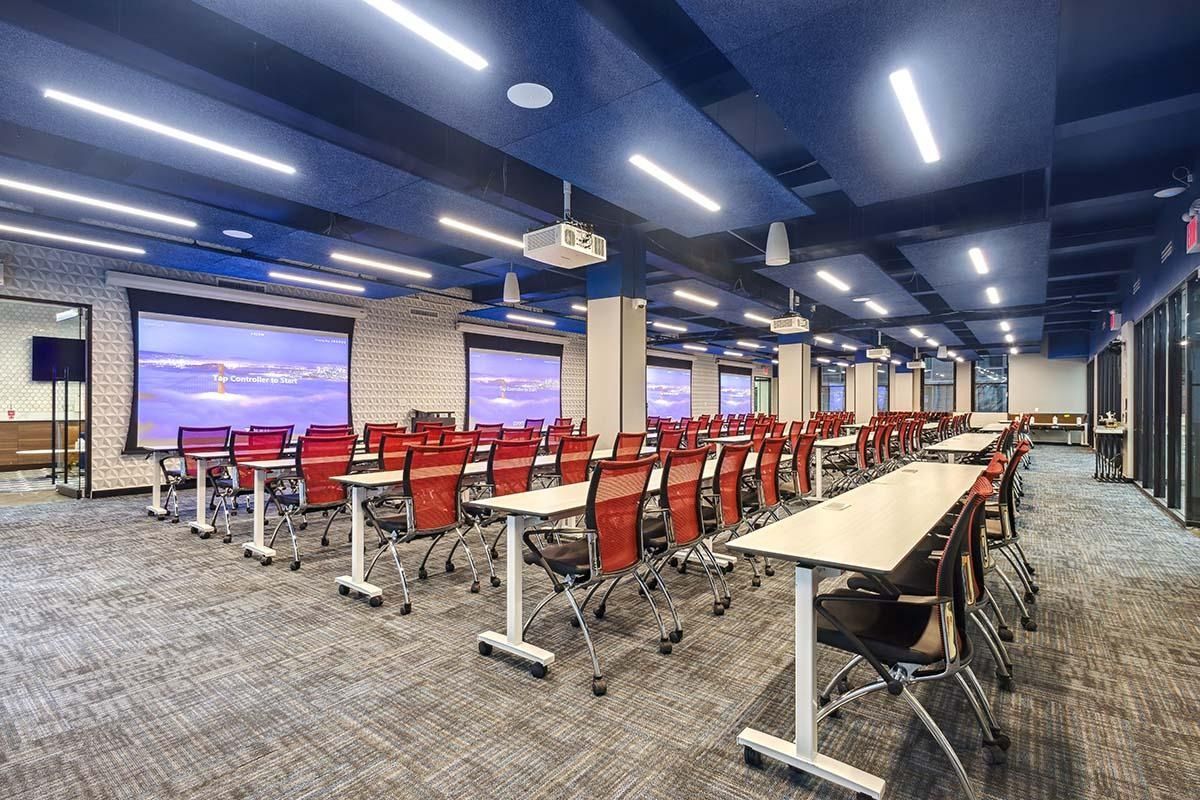 On-demand meeting rooms in the city: Jay Suites Chelsea image 2