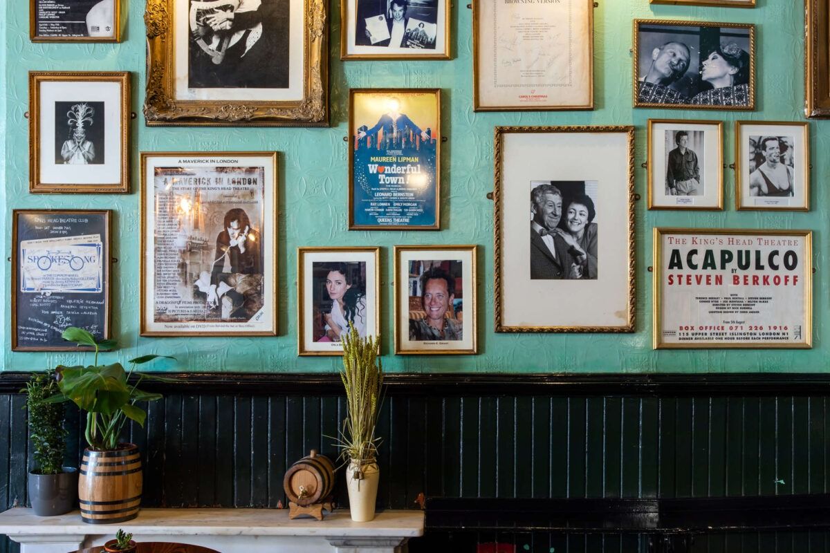 King's Head upper street pubs