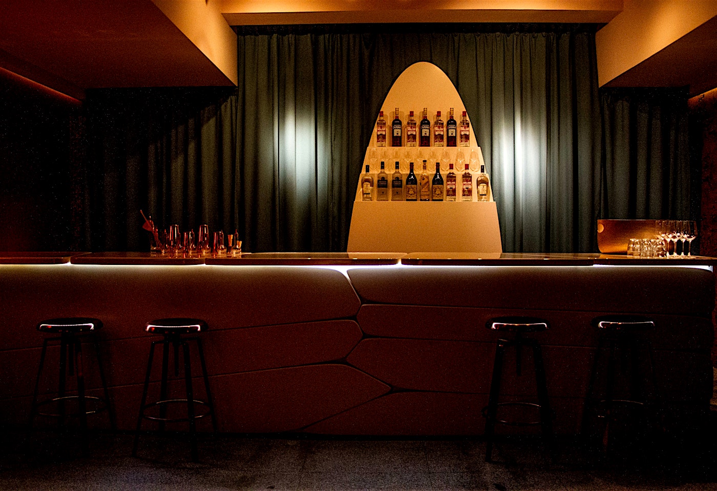 Yes, you can throw your birthday bash in an NYC subway station: La Noxe image 3