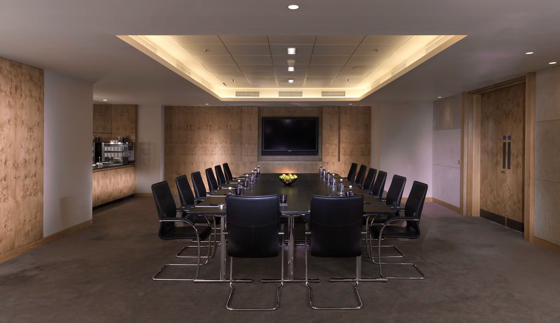 Landmark London hotel meeting room