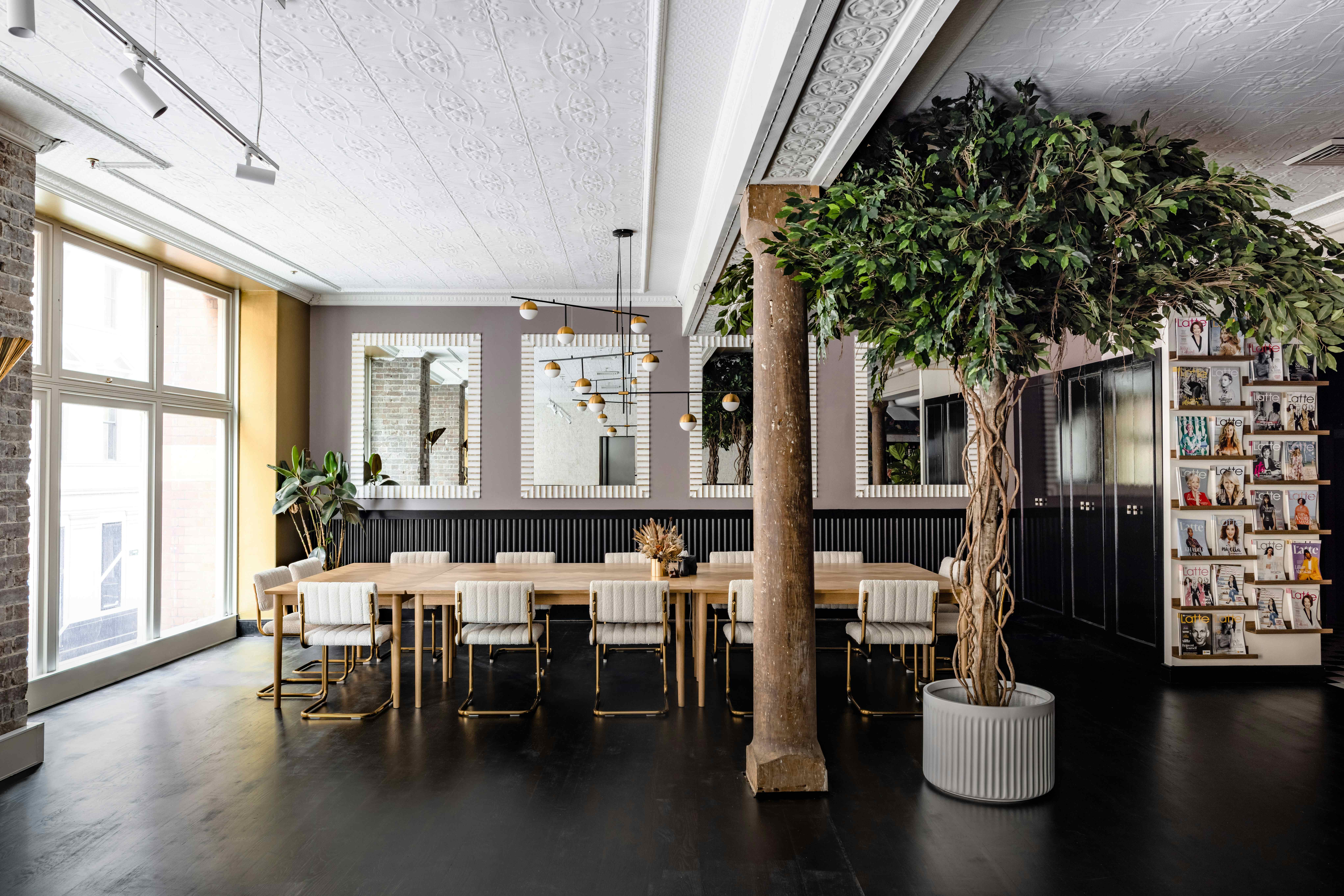 Large Multi-use Creative Space, Mezzanine House 1