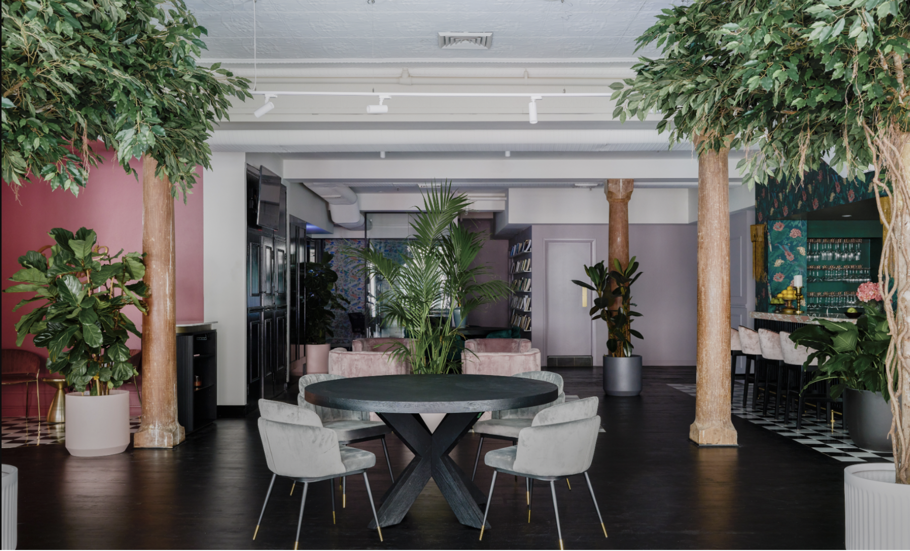 Large Multi-use Creative Space, Mezzanine House  image 3