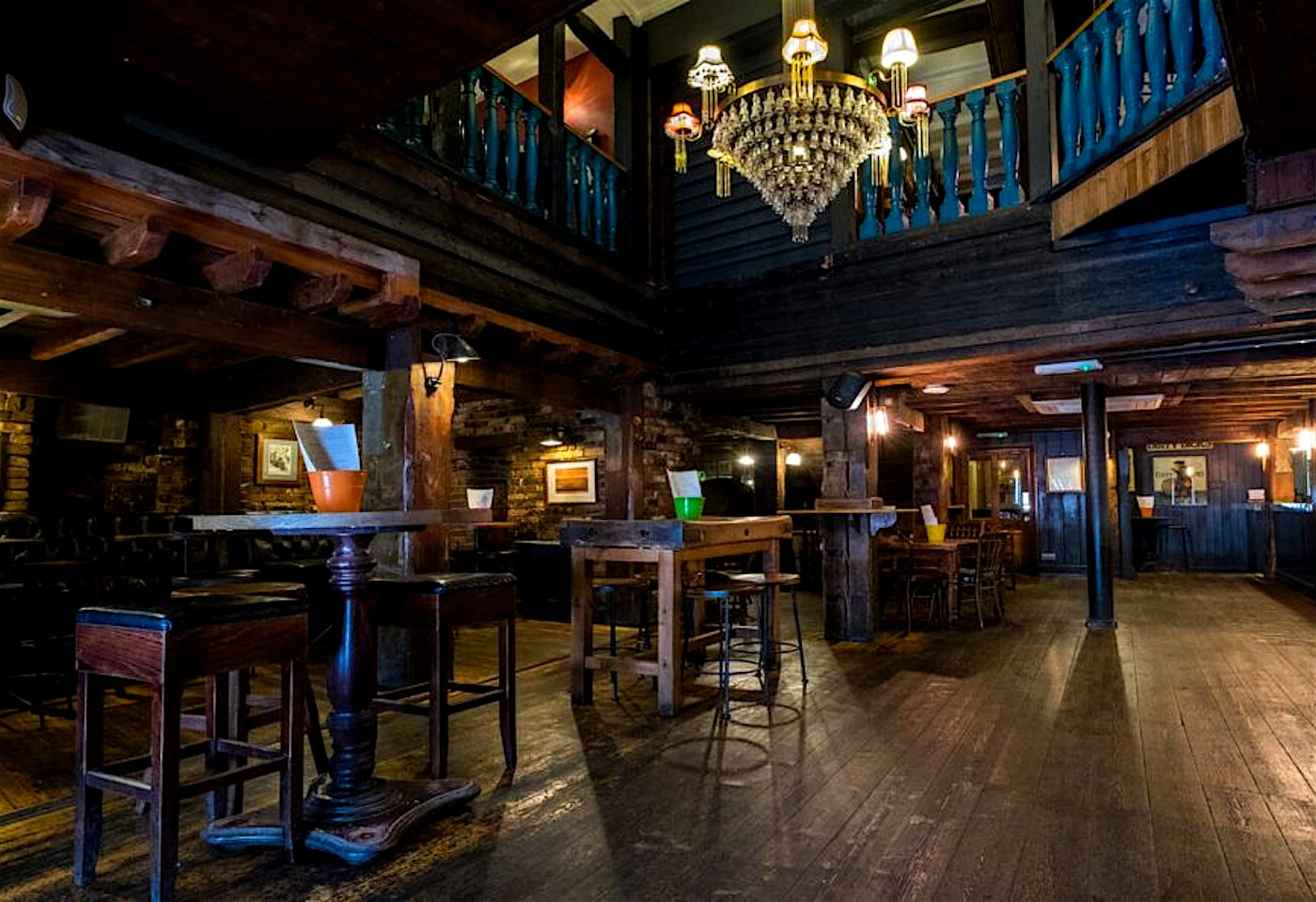 Interior photograph of Dirty Dicks, a pub near Liverpool Stret