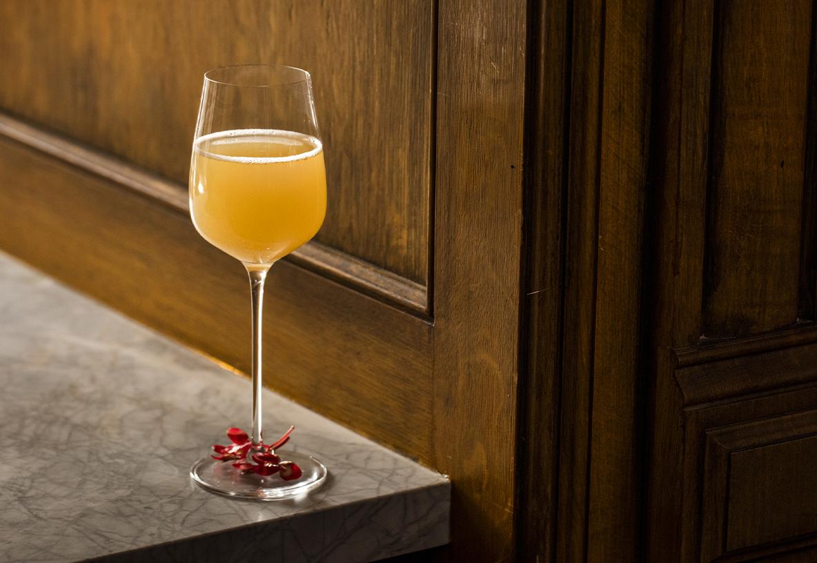 Lobby Bar Hotel Chelsea NYC Cocktail