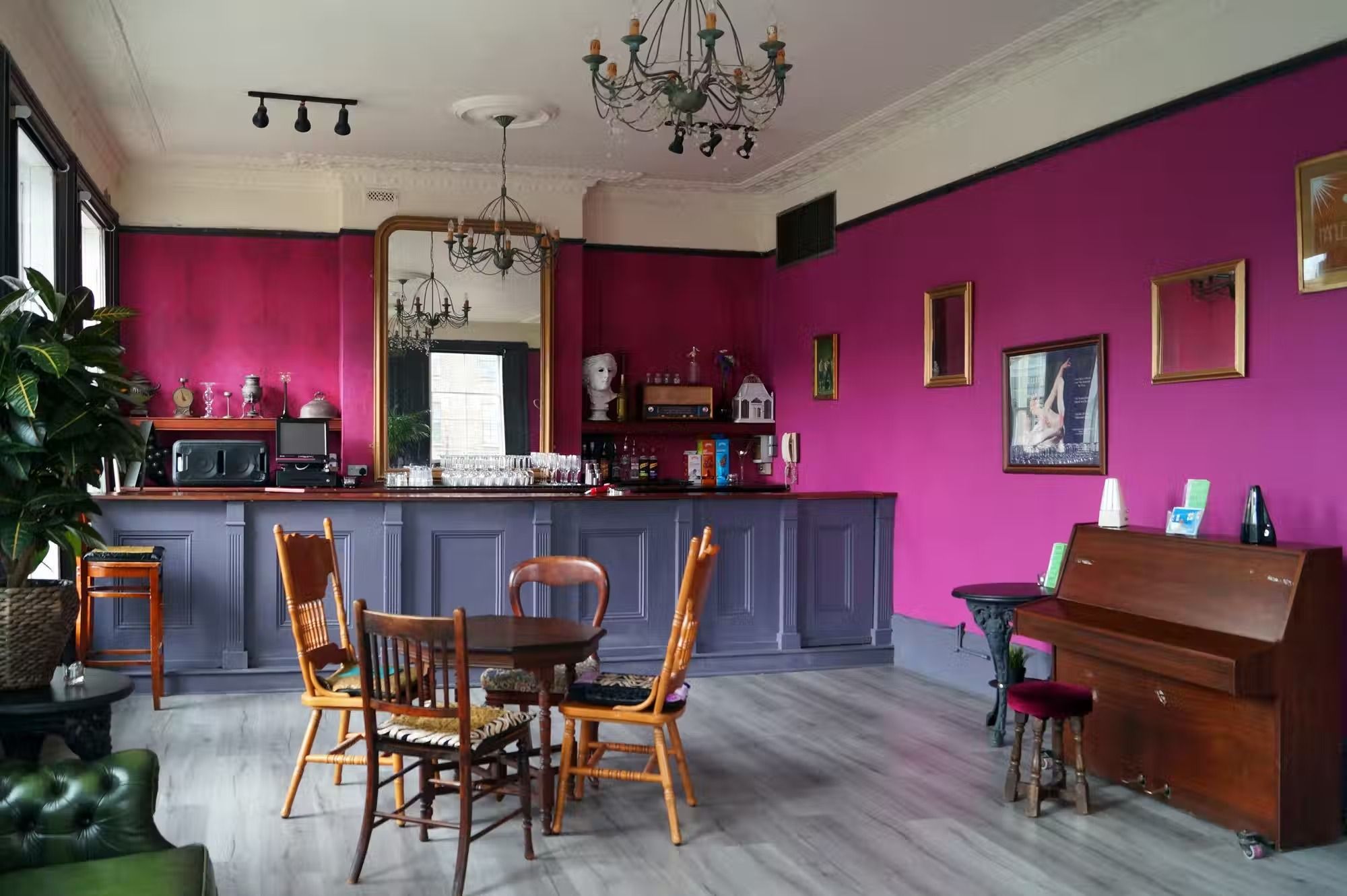 A cosy rehearsal space in Shoreditch, east London