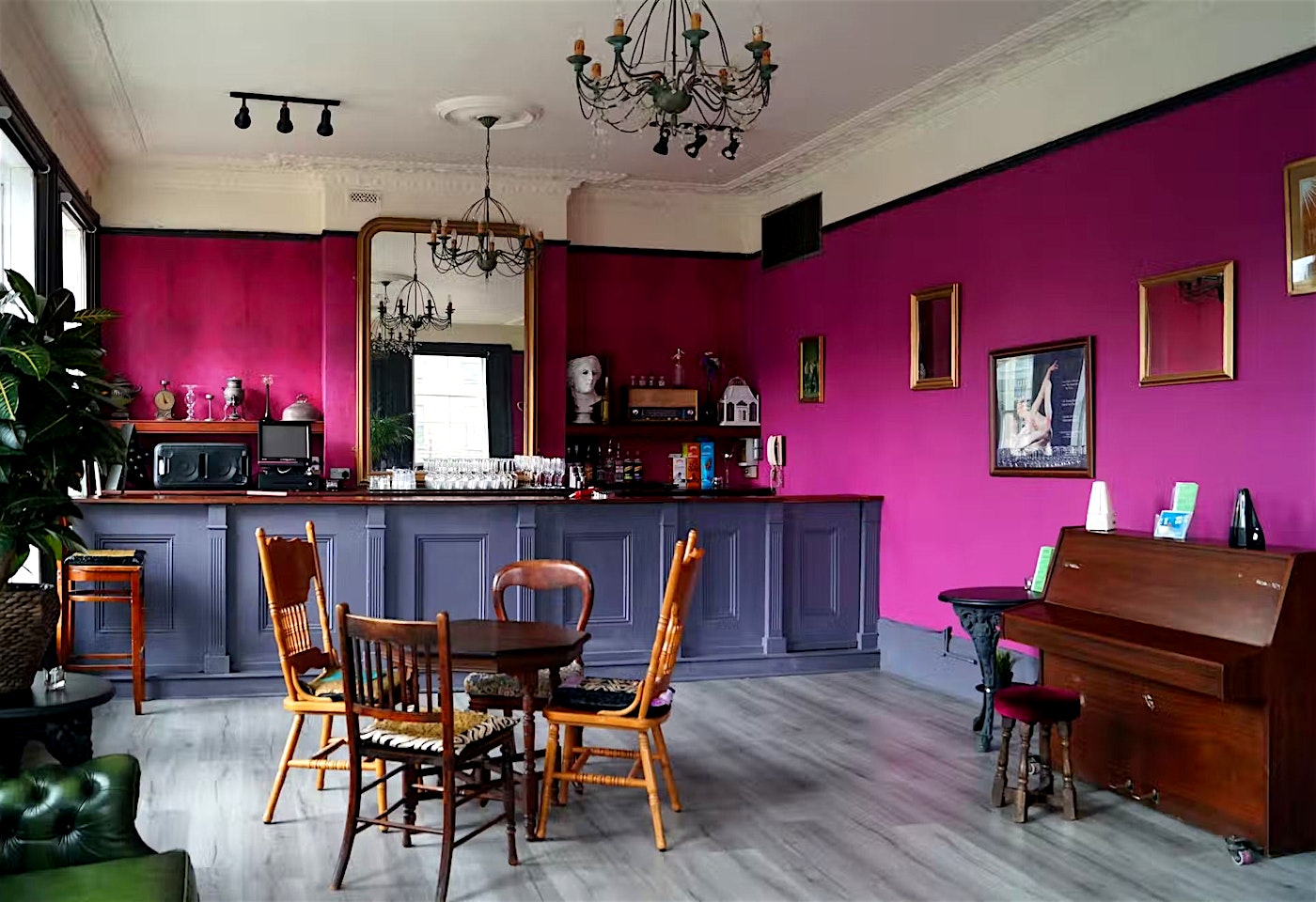 A cosy rehearsal space in Shoreditch, east London