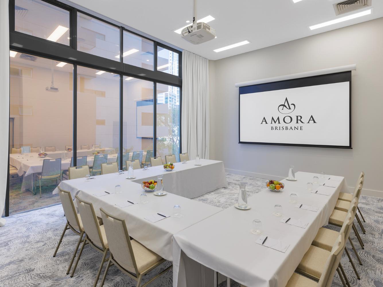 Mackellar Room, Amora Hotel Brisbane  image 2