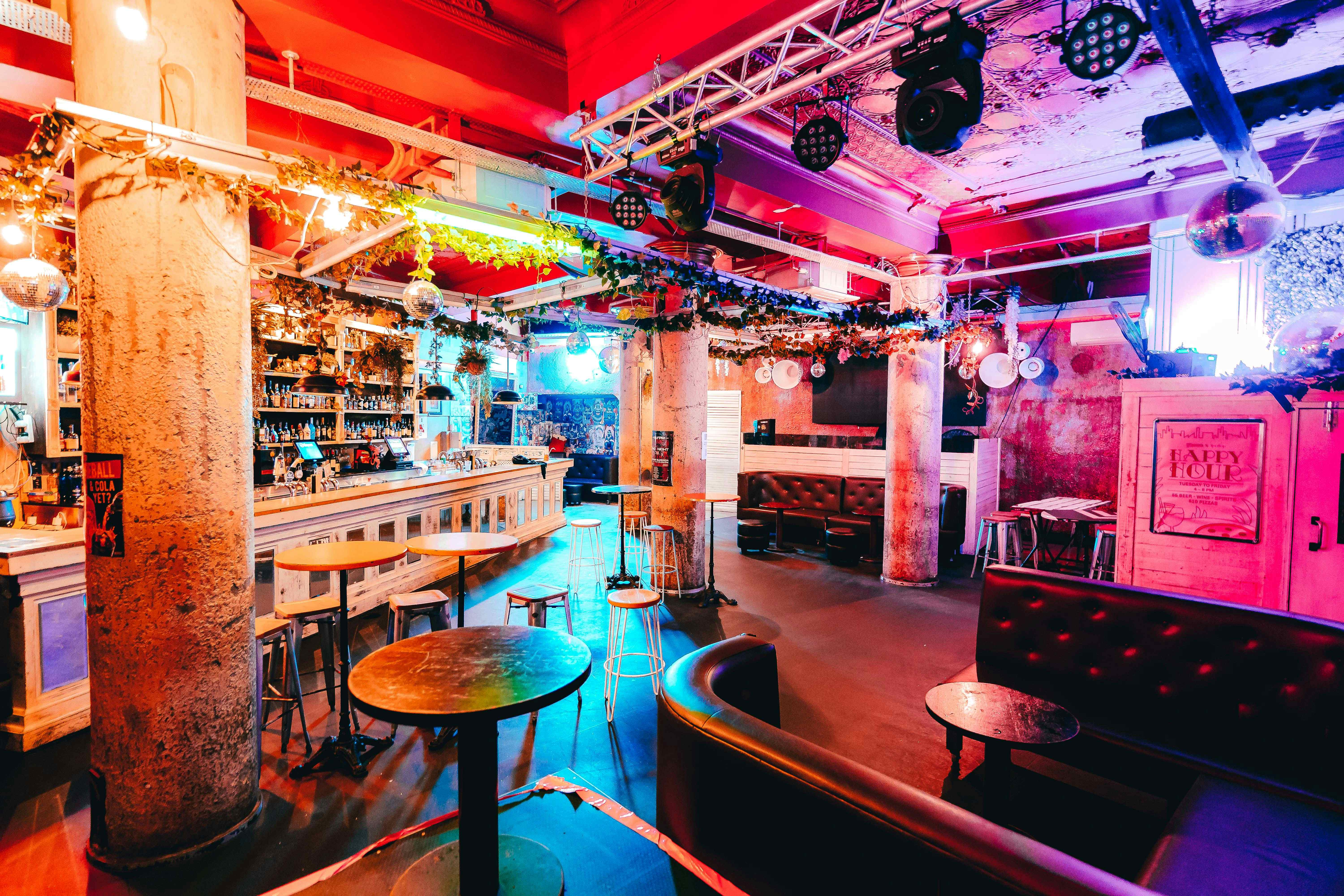 Burdekin Hotel | Main Bar | Venue Hire Sydney | 2