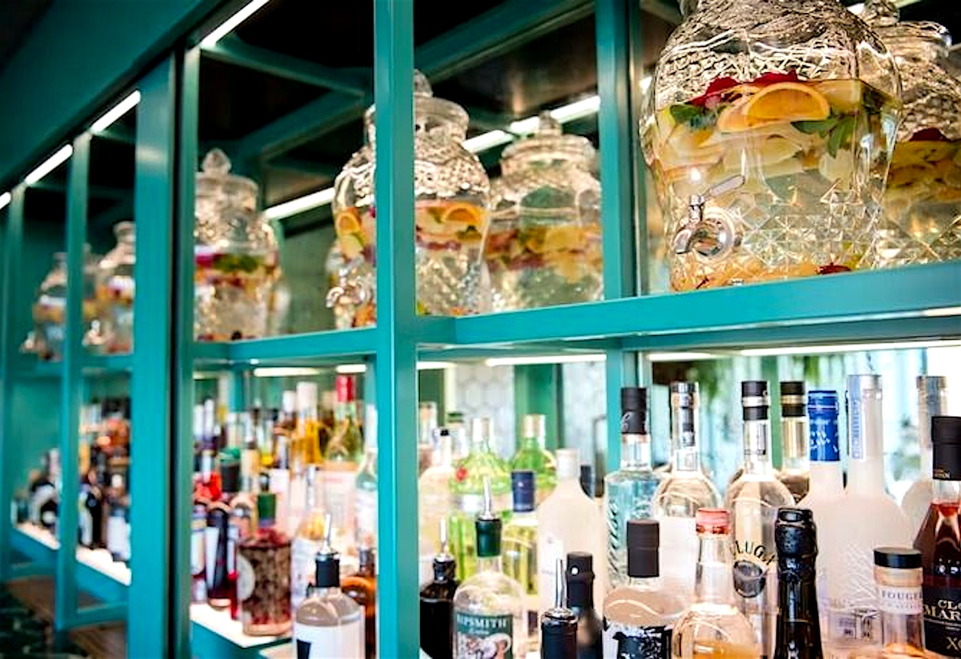 Mercer Roof Top, rooftop bar near st. pauls