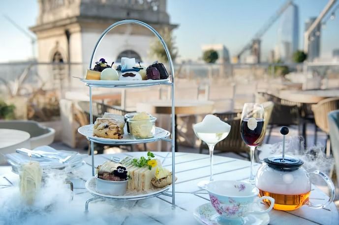 Mercer Roof Top, rooftop bar near st. pauls