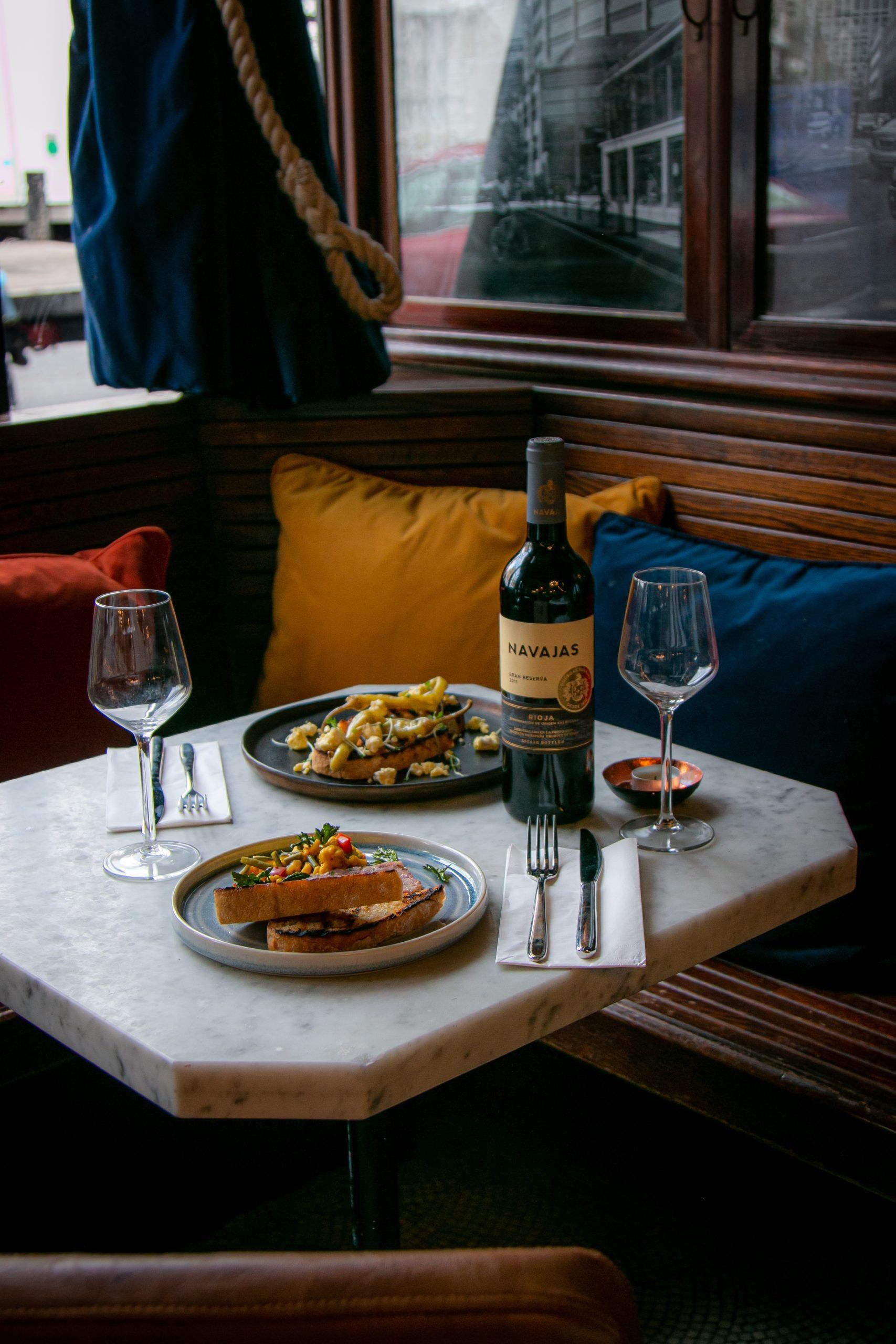 Merchant & Weaver spitalfields bar