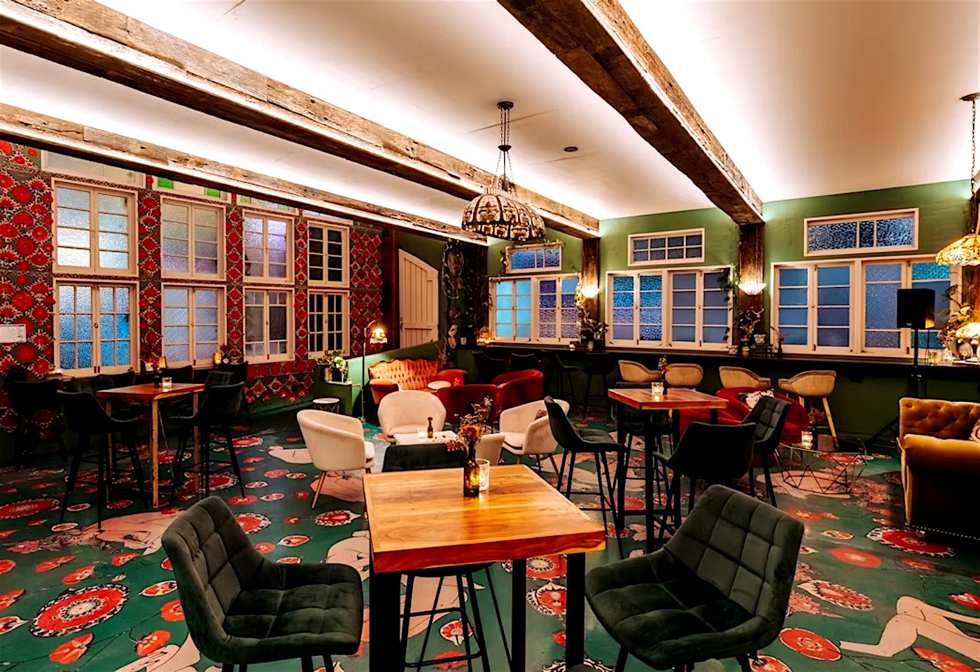 Miami Marketta | Champagne Bar Exclusive Hire | Venue Hire Gold Coast | 2