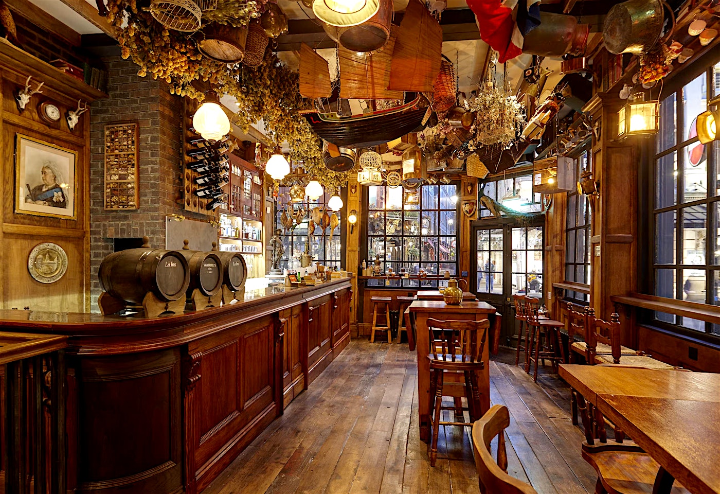 Mr Fogg's Tavern West end pubs