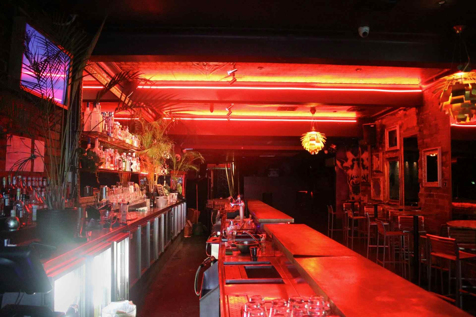 Mr Hyde's Garden Bar & Nightclub, Jekyll & Hyde image 3