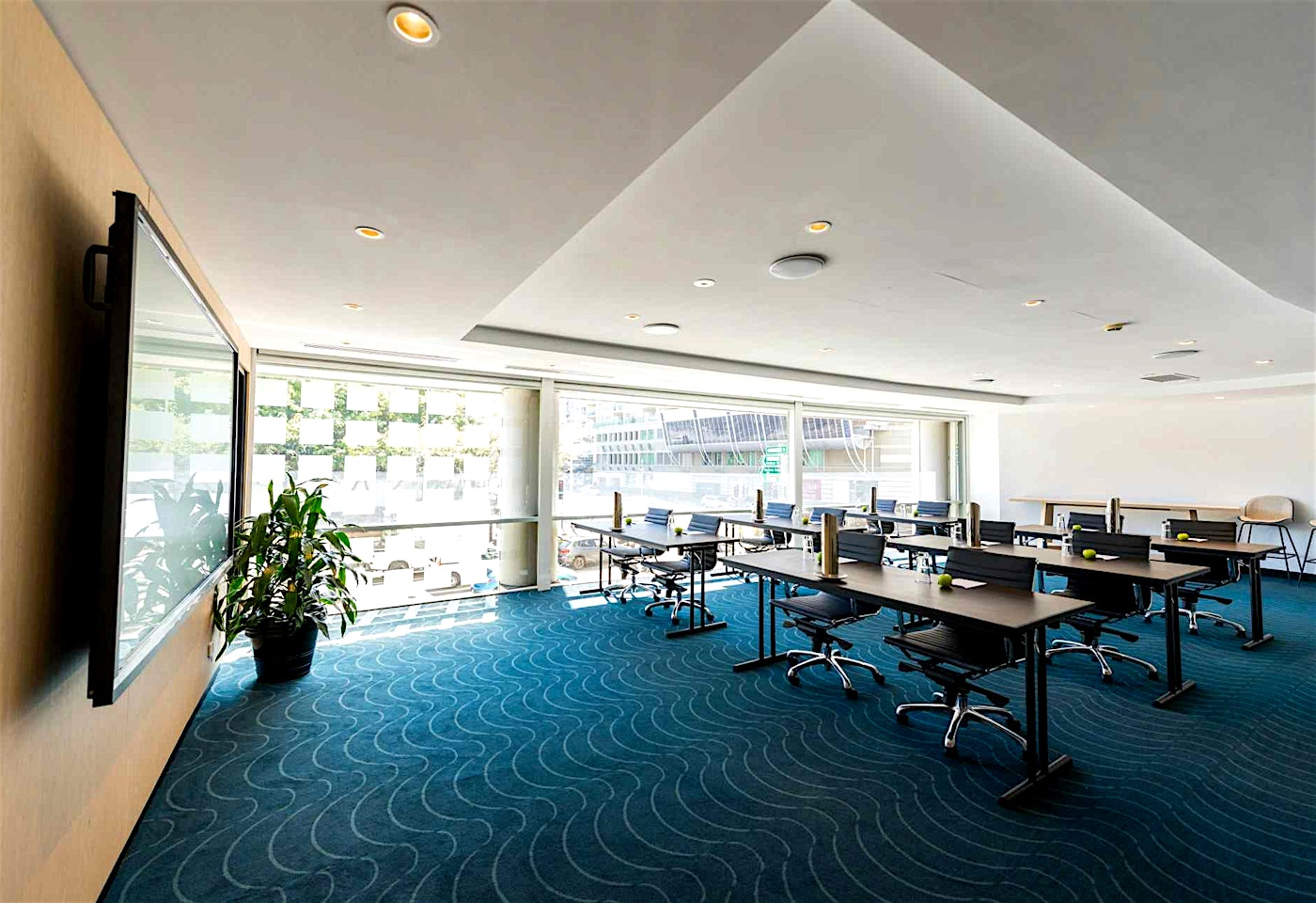 Novotel Sydney Darling Square | Tumbalong Room | Venue Hire Sydney | 3