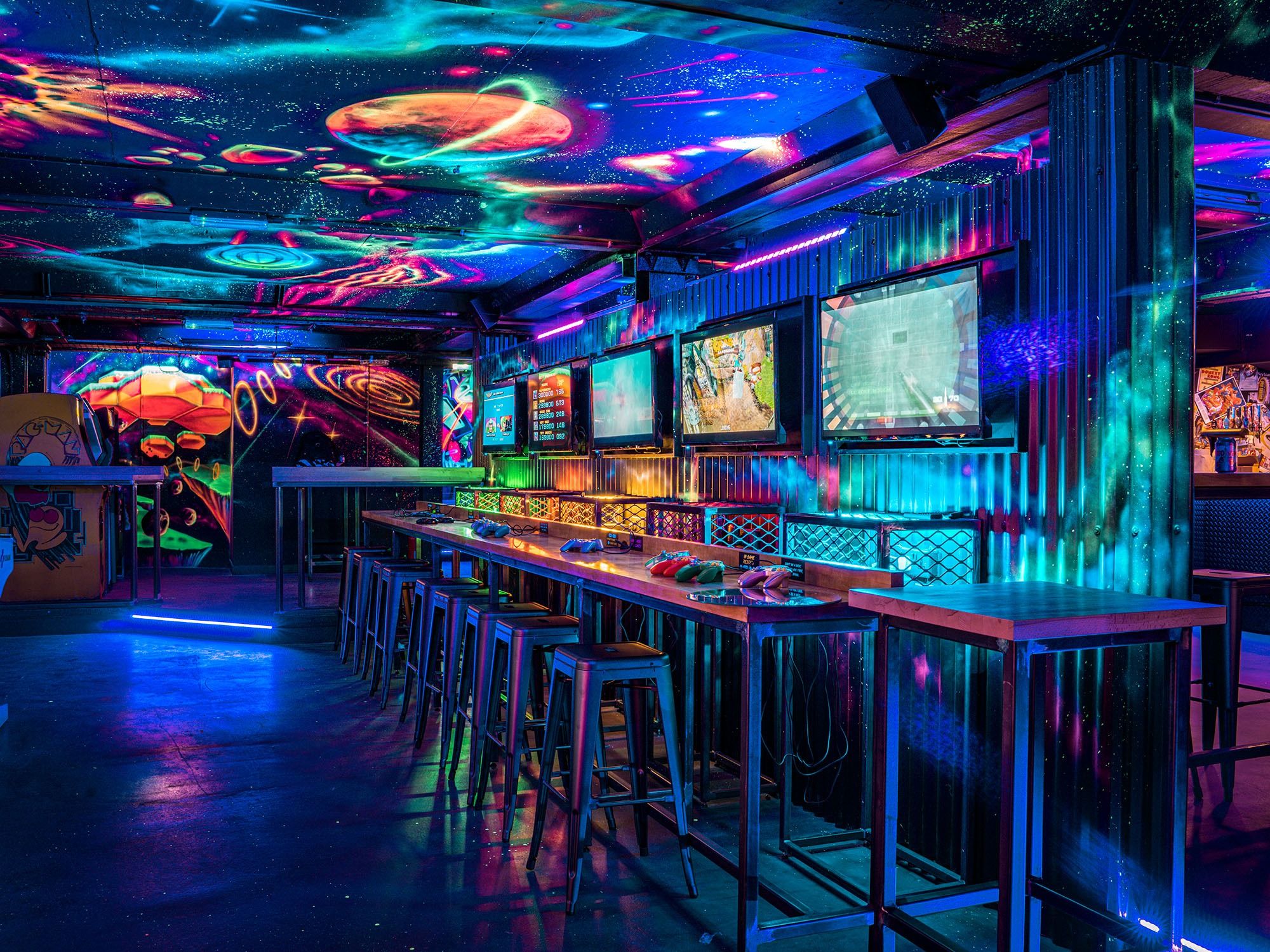 Nq64 Manchester bar 1